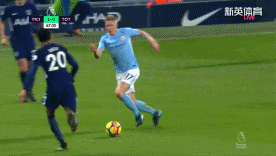 记者：皇马将在今日训练后共进圣诞午餐（据记者报道，皇马将于今日训练结束后举行圣诞午餐）