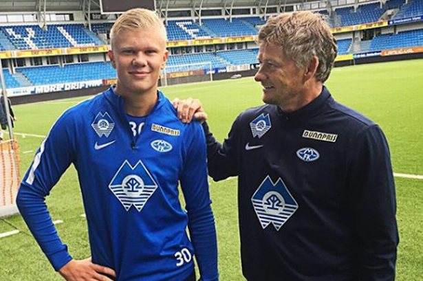 外媒预测匈牙利vs爱尔兰首发：索博领衔！凯尔克兹、泰勒在列（外媒预测匈牙利对阵爱尔兰首发：索博斯洛伊领衔，凯尔克兹与泰勒入选）