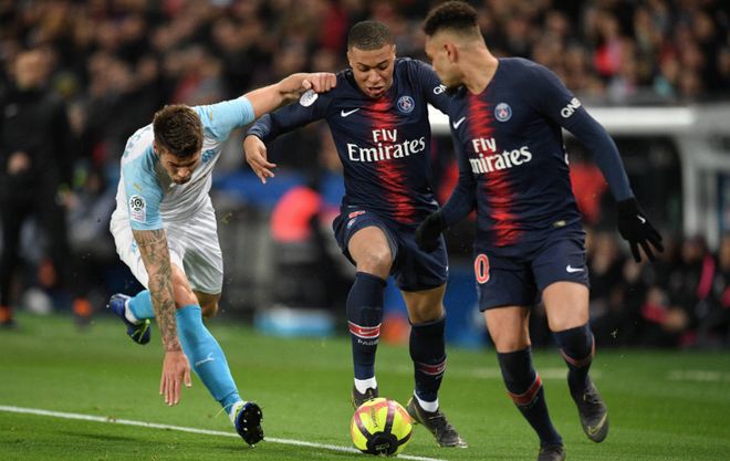 罗马诺：萨勒马科尔斯将与AC米兰续约五年，薪资也将提升（罗马诺：AC米兰将与萨勒马科尔斯续签五年合同，薪资同步上调）