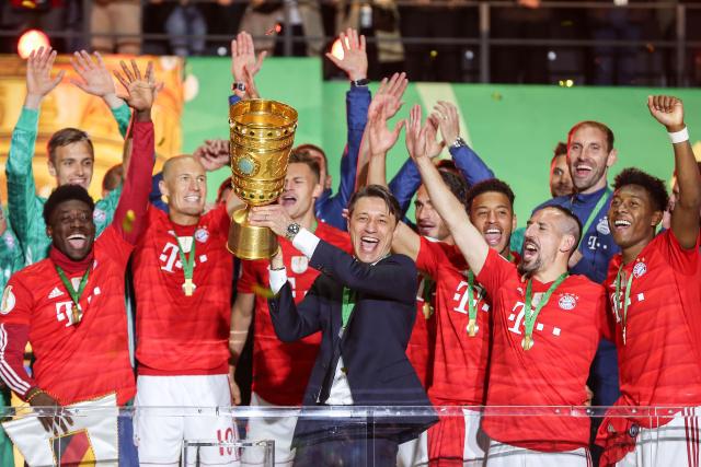 攻守兼备助博洛尼亚斩落领头羊那不勒斯，卢库米当选全场最佳