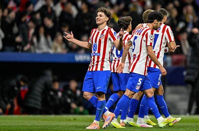 法比奥不该金靴！水分大，中超规则有瑕疵，4项数据，瓦卡才是金靴