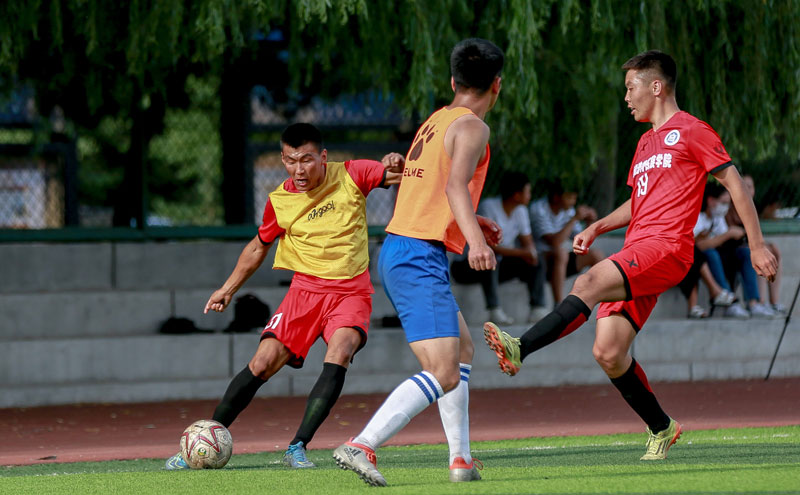 德天空：伊萨克再次表示只想加盟利物浦，近日还拒绝了曼联