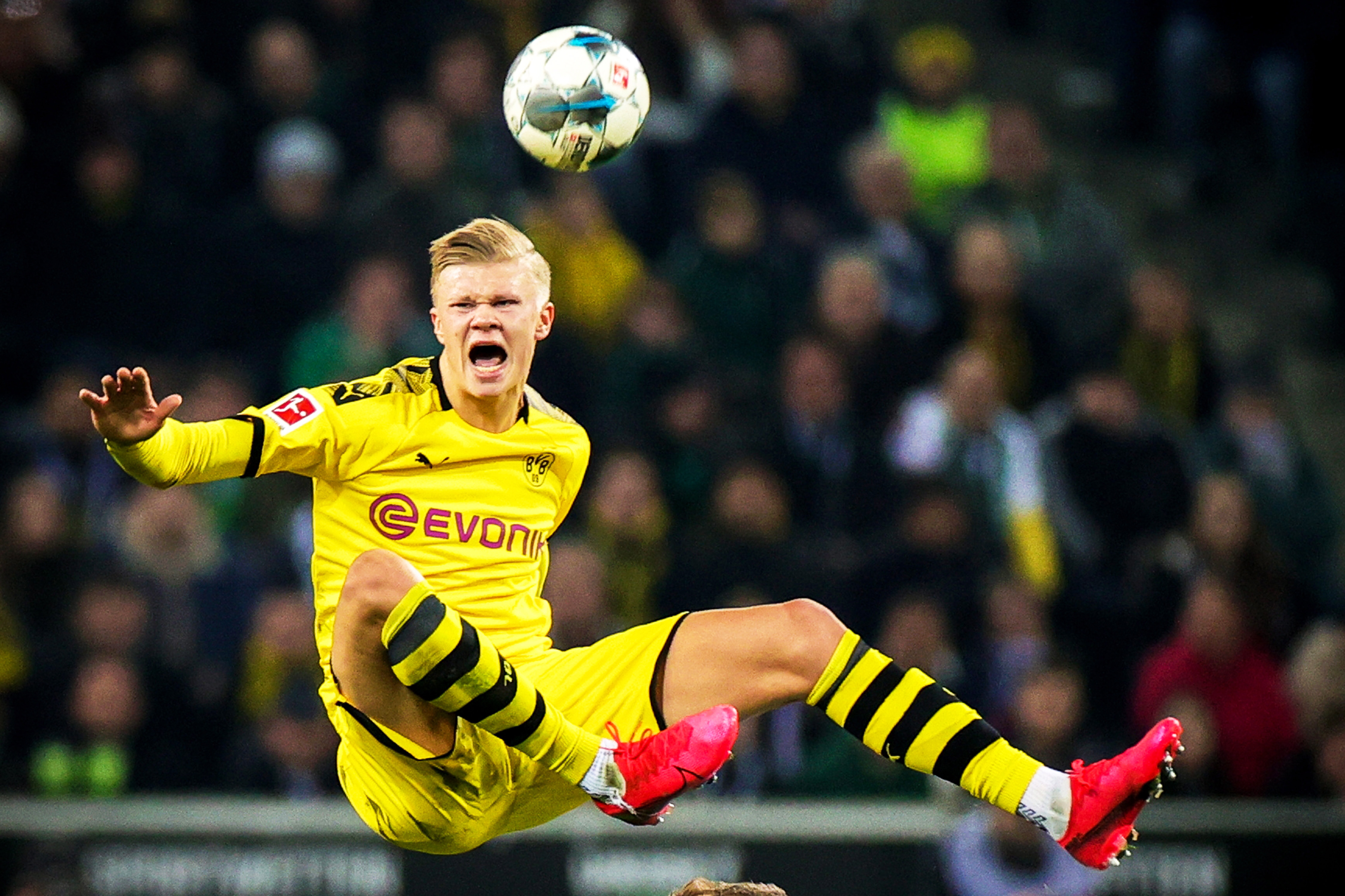 昆明日报：“苏超”最佳射手高驰是昆明理工大学2025级学生