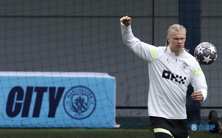 里程碑，青岛西海岸球员宋浩宇俱乐部生涯出战100场比赛